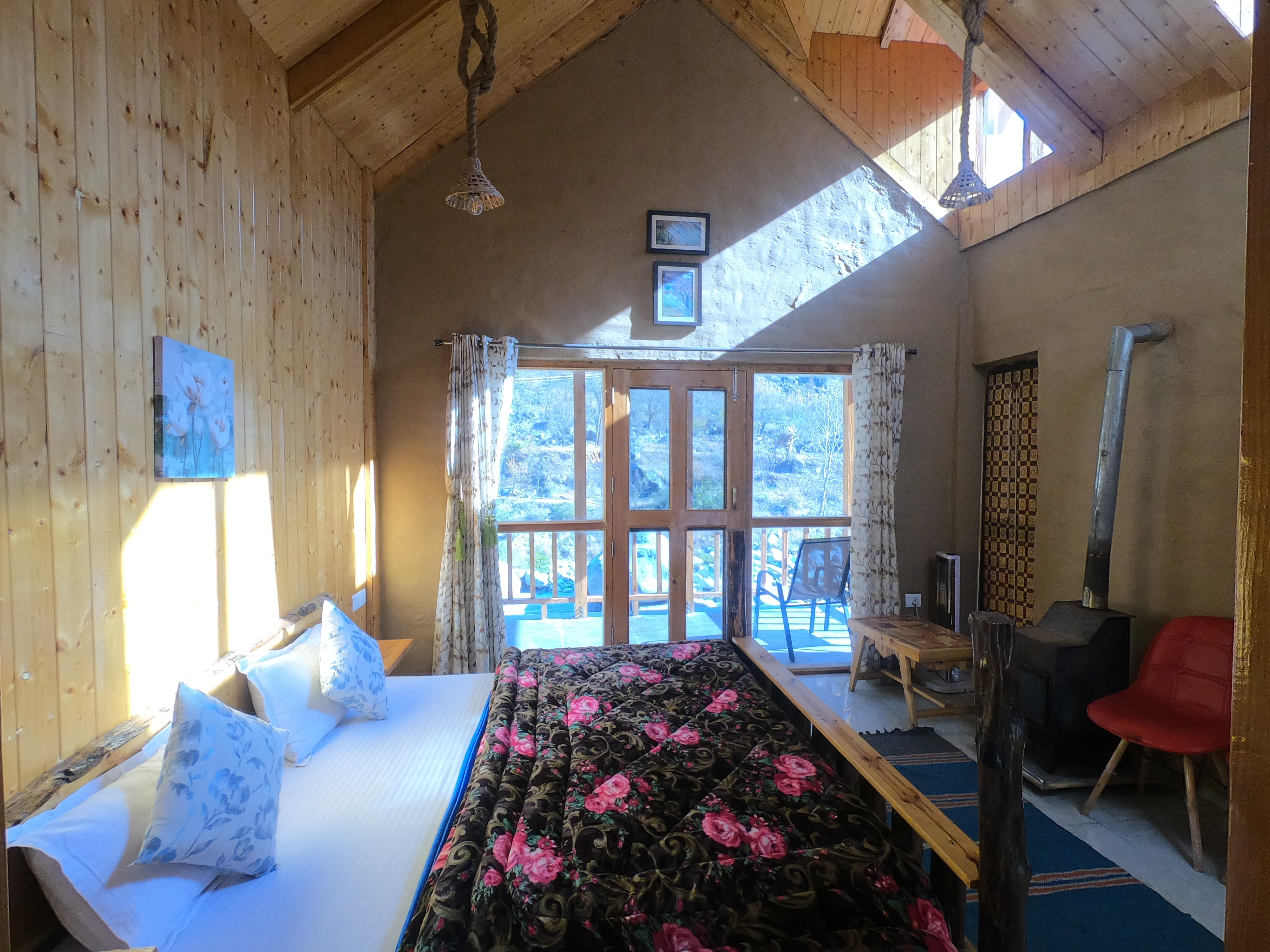 River Side Rooms (Super Deluxe)